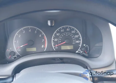 2010 Toyota Corolla Le z USA, uszkodzony, nr VIN 2T1BU4EE4AC325217